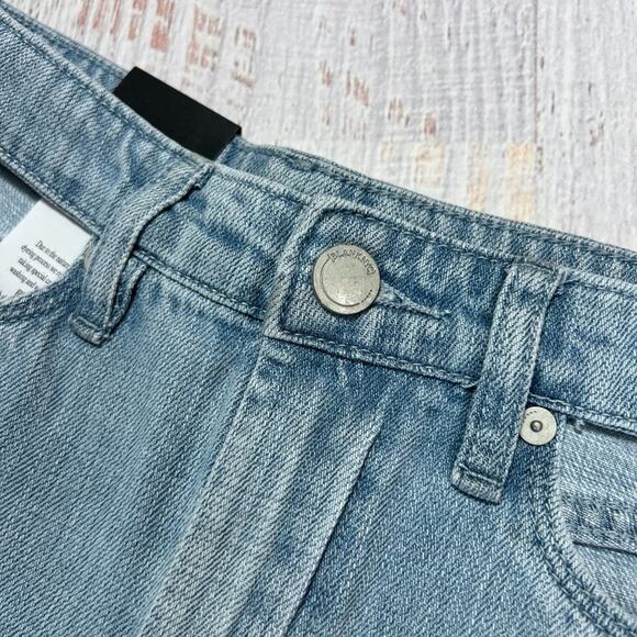 NWT BLANK NYC High Rise Cut-Out Jean Shorts SIZE 24 Blue Denim NEW - Picture 8 of 11